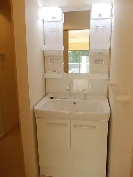 洗面設備　洗髪洗面化粧台