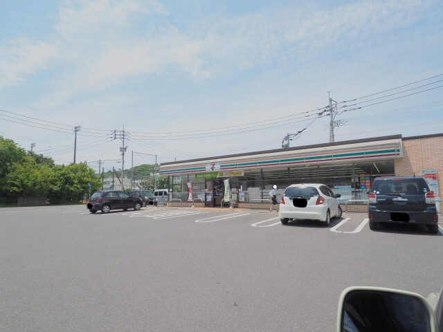 コンビニ　セブンイレブン伊万里柳井町店（コンビニ）まで354m