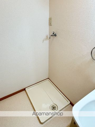 御前崎市 2階建 築25年の内装写真