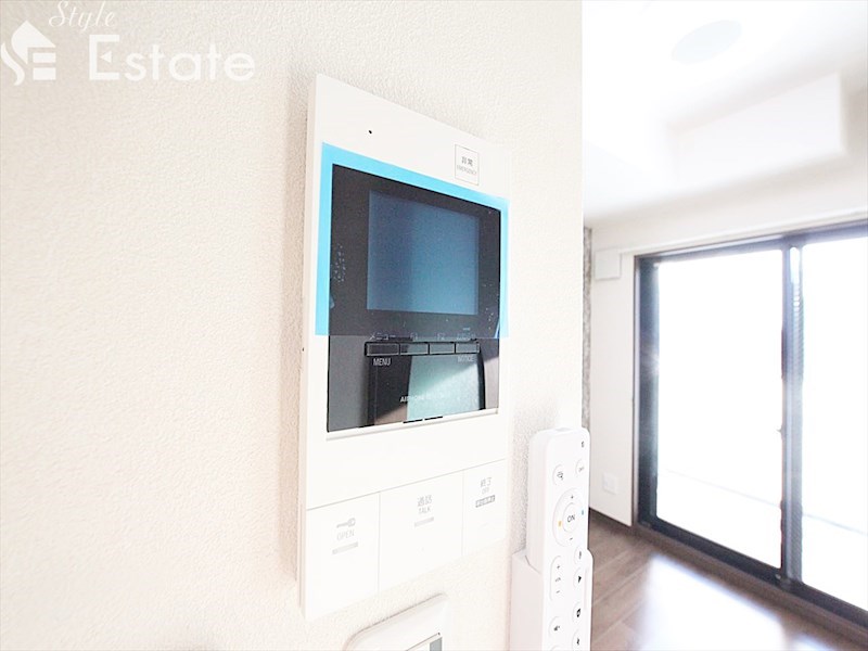 セキュリティ　モニター付きインターホン