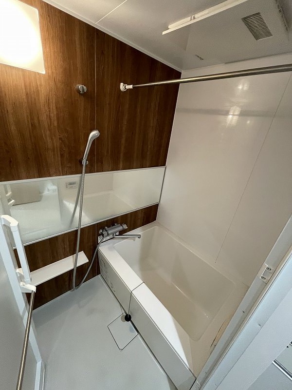 バス・シャワールーム　掲載写真は、同シリーズの参考に使用してます。