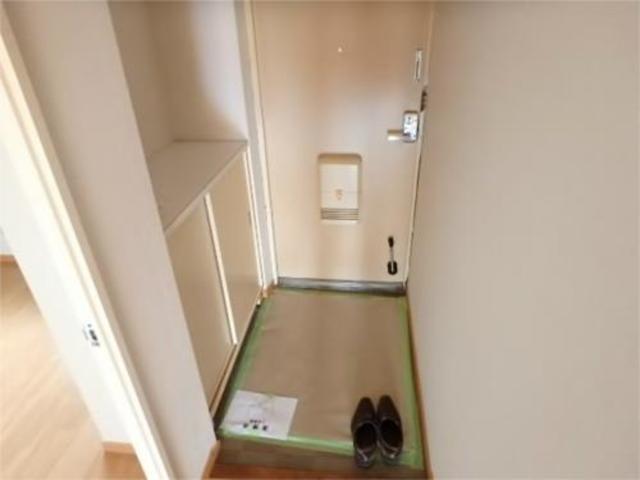 玄関　玄関ホールです