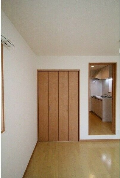 収納　同物件別部屋写真