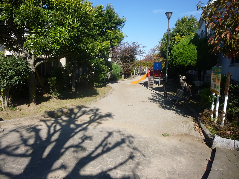 公園　公園（公園）まで613m