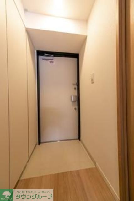 玄関　※写真は同タイプ住戸です。