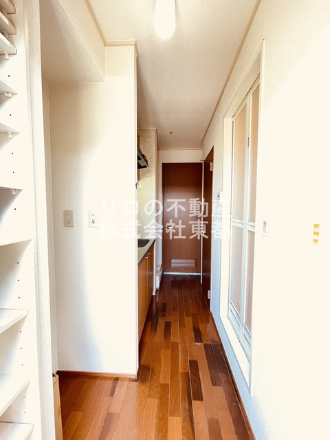 玄関　下駄箱がついているので、片付いた玄関をキープできます！