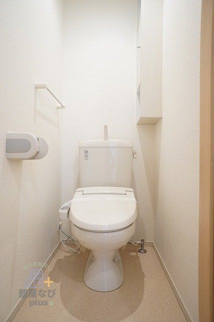 トイレ　※同仕様写真です