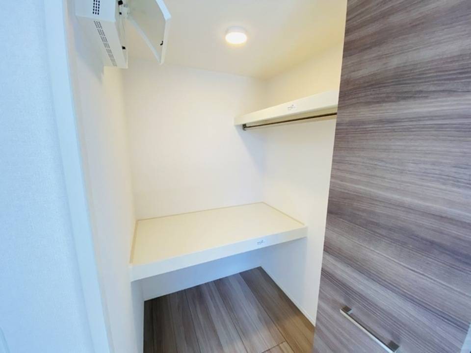 収納　ウォークインクローゼット