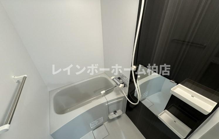 バス・シャワールーム　日々の疲れを癒すお風呂付です