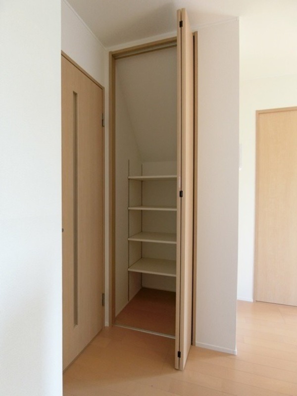 収納　図面と現状に相違がある場合には現状を優先