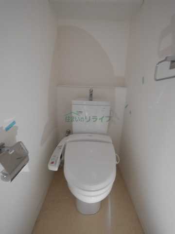 トイレ　ラクアスレジデンス東新宿