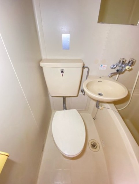 トイレ　他部屋参考写真です。