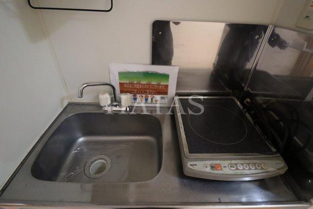 キッチン　同物件別部屋です。