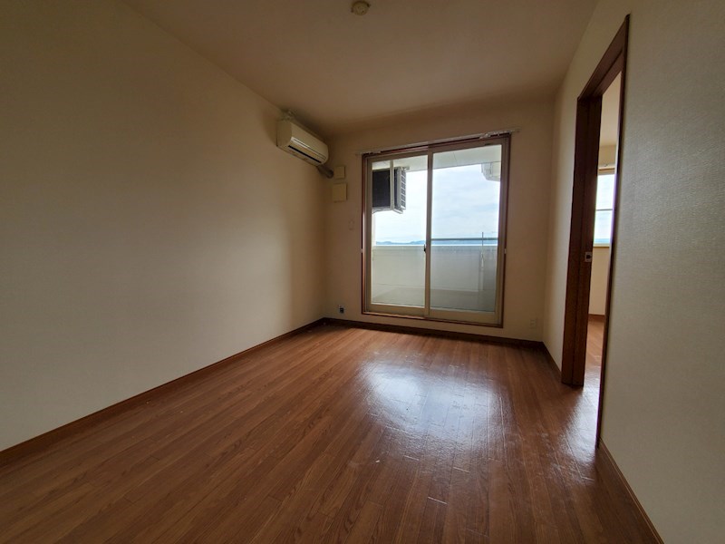 居室・リビング　エアコン付き（イメージ）