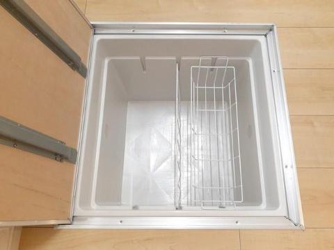 収納　床下収納