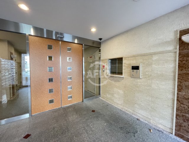 エントランス　レインボーコート立売堀　エントランス