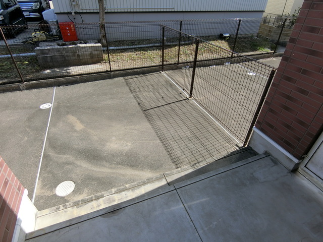 バルコニー　日当り良好