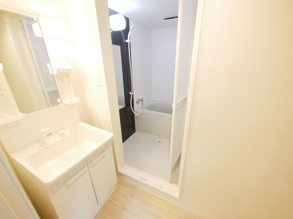 洗面設備　☆シャンドレ完備☆