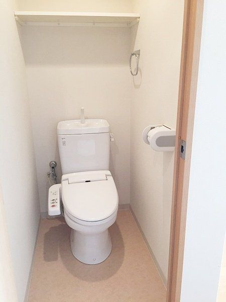 トイレ　トイレ