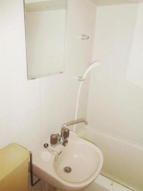 洗面設備　別部屋同仕様