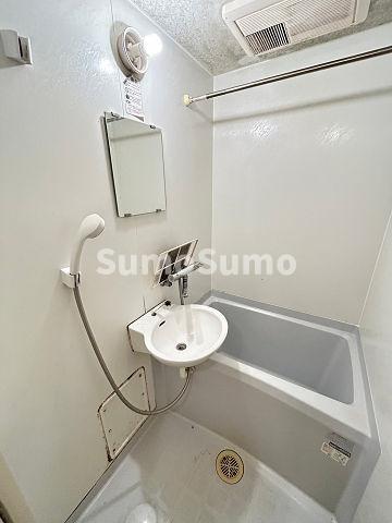 バス・シャワールーム　きれいなお風呂です