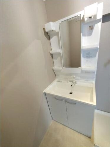 洗面設備　洗面台新品です♪
