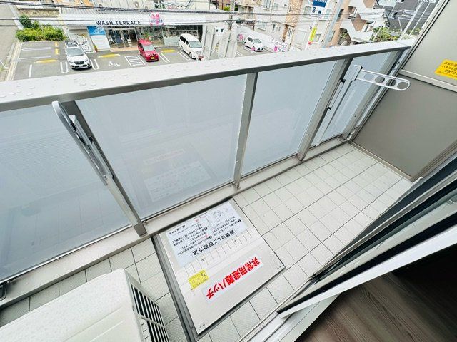 バルコニー　バルコニー