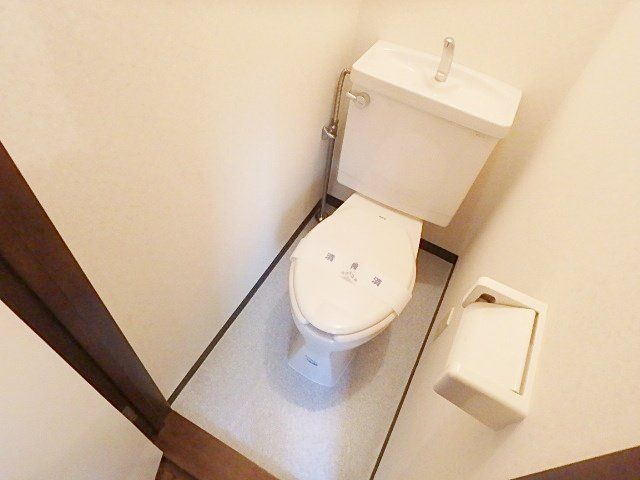 トイレ　トイレ