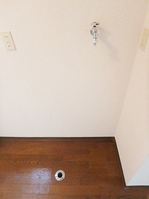 洗面設備　室内洗濯機置場