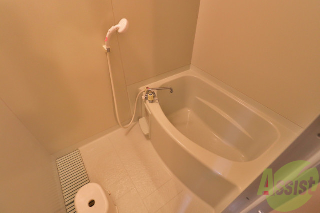 バス・シャワールーム　清潔感あふれるバス