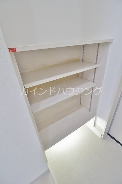 収納　シューズボックス