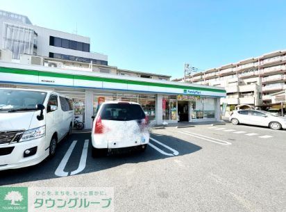 コンビニ　ファミリーマート横浜綱島東店（コンビニ）まで170m