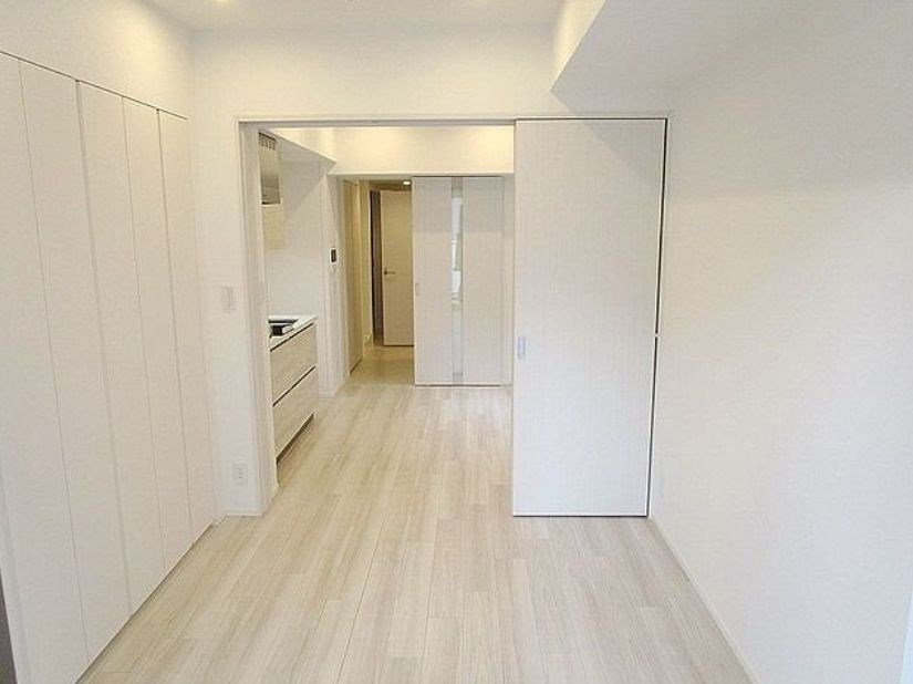 居室・リビング　別号室参考写真