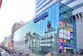 ショッピングセンター　MITAKA CORAL(ミタカ コラル)（ショッピングセンター）まで121m