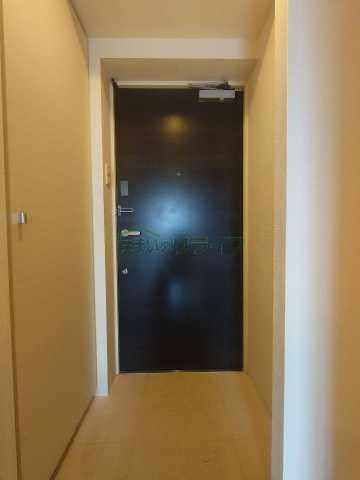 玄関　別部屋の参考写真です。