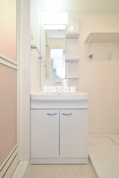 洗面設備　写真は別部屋