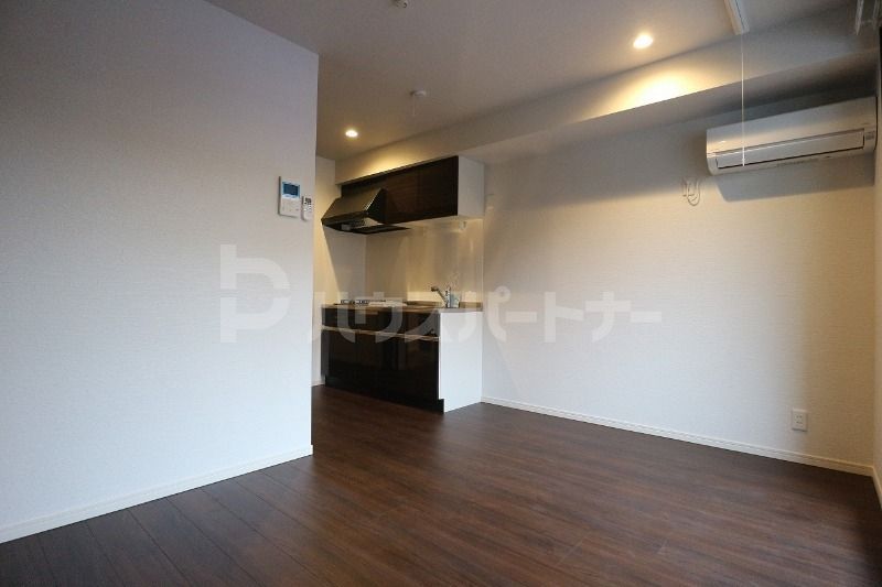 居室・リビング　※別号室参考写真※