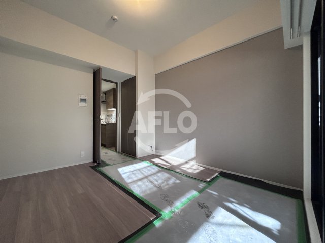 居室・リビング　コンフォリア・リヴ淡路　リビング