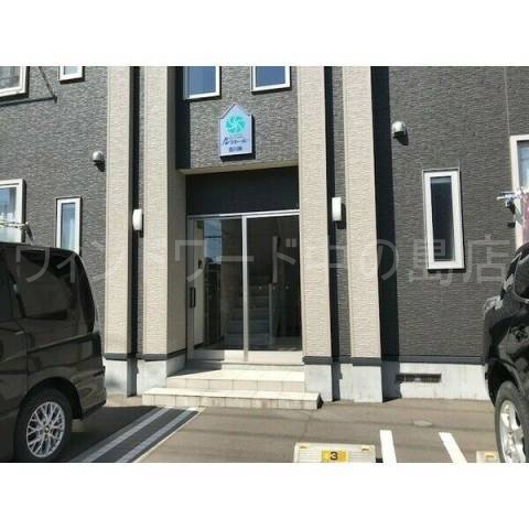 エントランス　詳細は、ウィンドワード中の島店までご相談下さい。