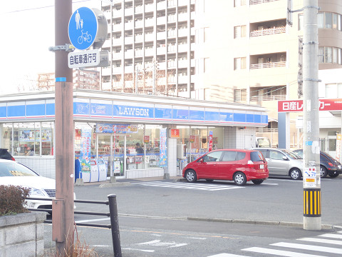 コンビニ　ローソン八幡筒井町店（コンビニ）まで50m