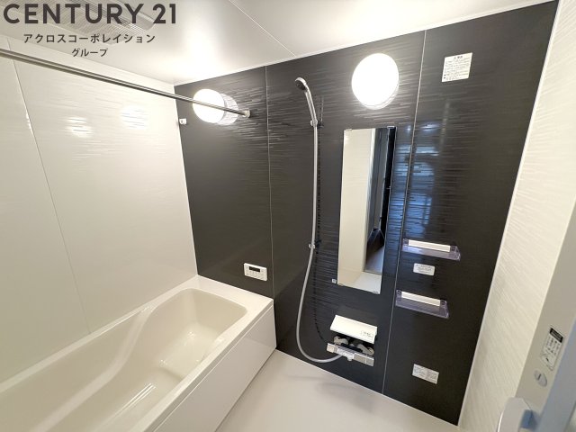 バス・シャワールーム　清潔感のあるバスルーム♪