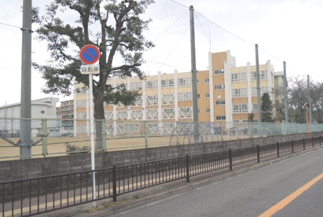 小学校　門真市立門真みらい小学校（小学校）まで493m