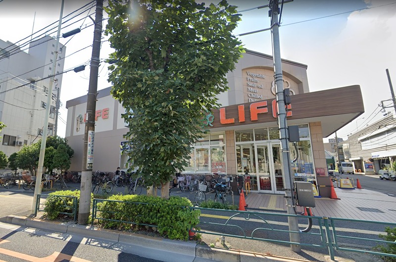 スーパー　ライフ 大森中店（スーパー）まで582m