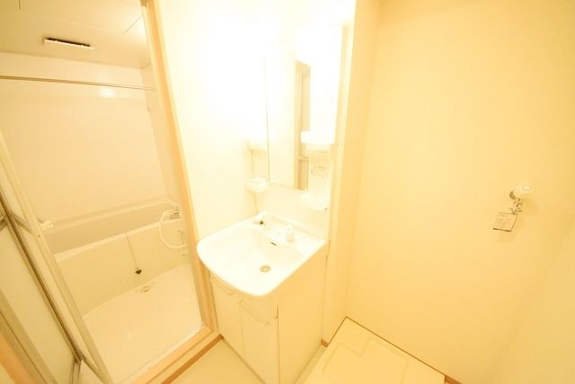 洗面設備　洗髪洗面化粧台