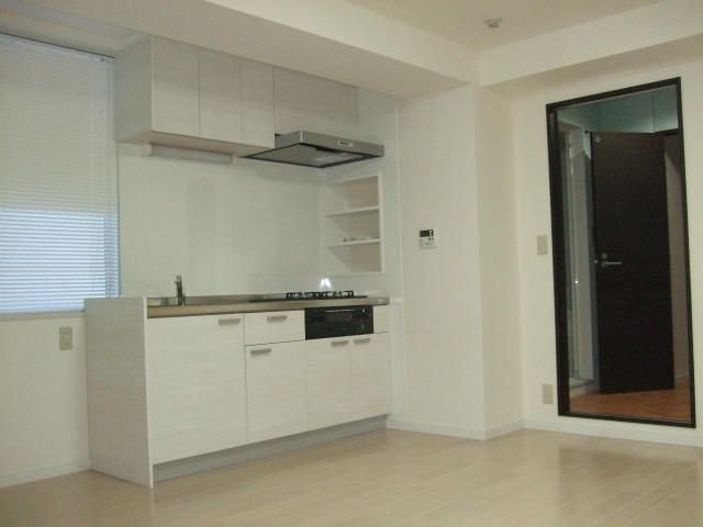 居室・リビング　※別部屋参考写真