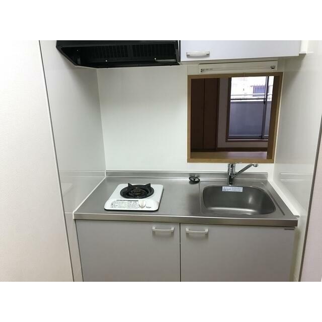 キッチン　※別部屋参考写真