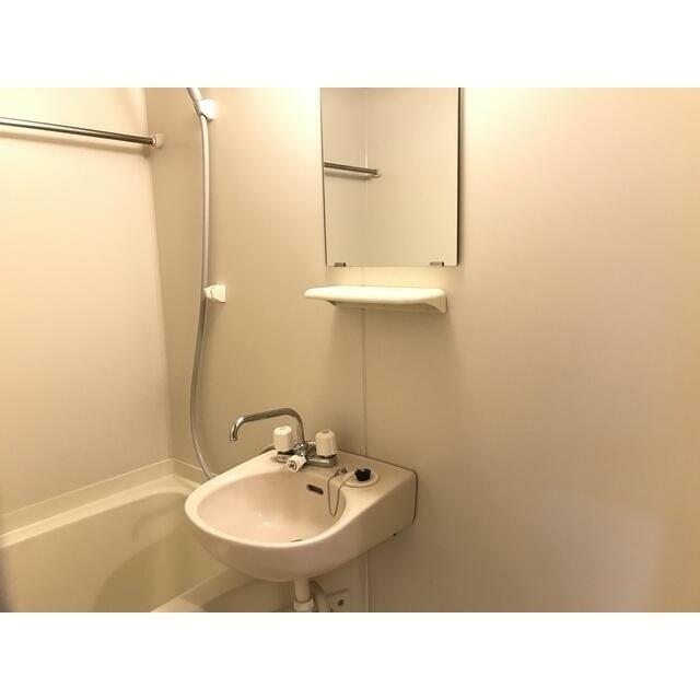 洗面設備　※別部屋参考写真