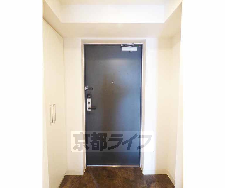その他設備　しっかりとしたドアです。
