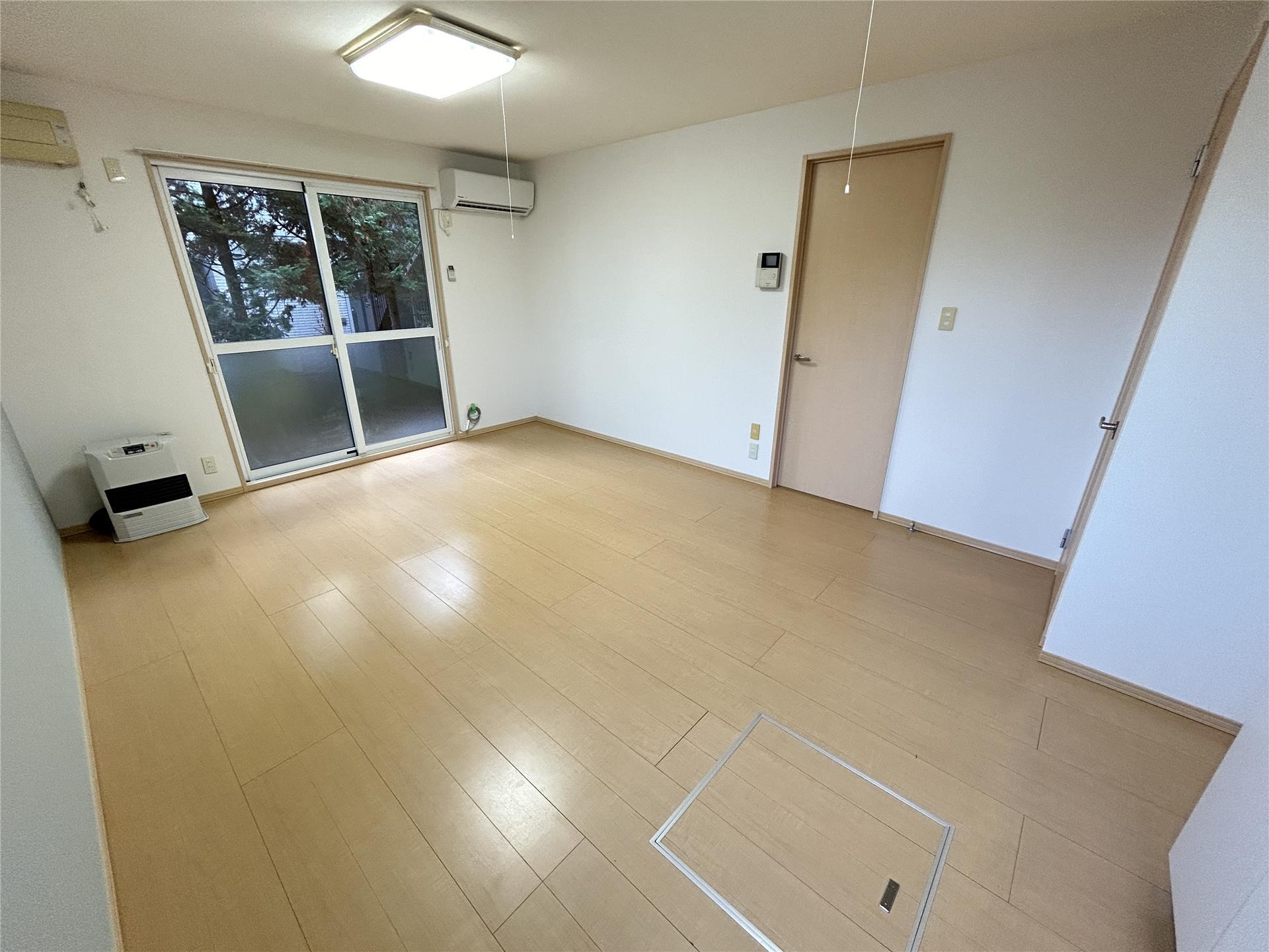 居室・リビング　リビング