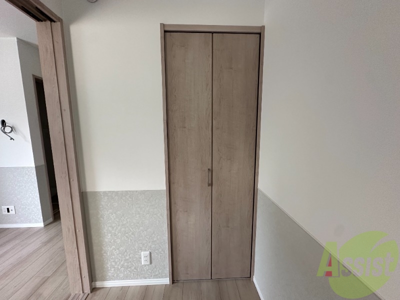 収納　収納スペースは高さがあるので色々な物が入りそうですね。